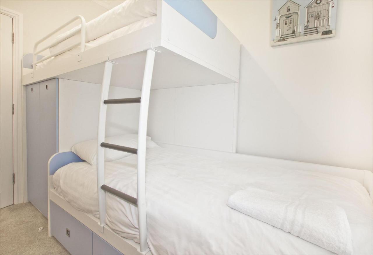 Beautiful Aberdovey Seafront Apartment 2 Aberdyfi Eksteriør billede